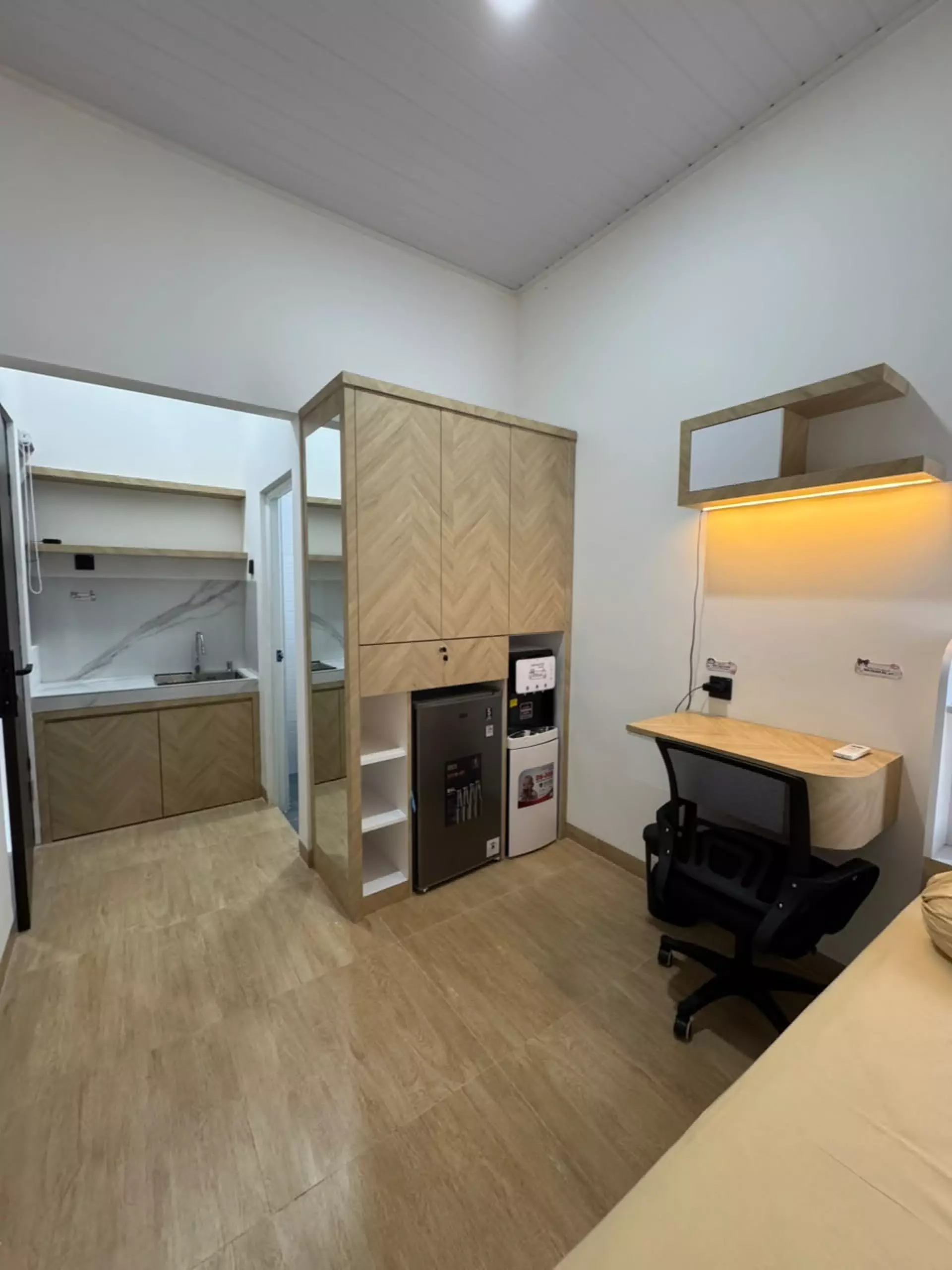Interior kamar Rumaya yang nyaman